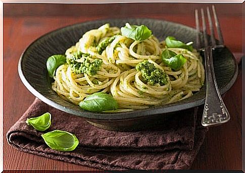 Healthy recipes for a quick dinner with wholemeal pasta