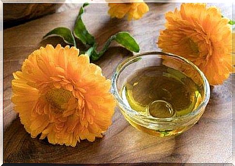 Marigold as a treatment for psoriasis