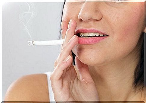 Factors that affect thyroid health such as smoking