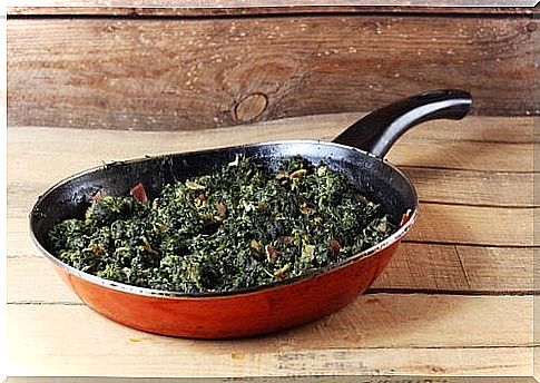 Spinach is one of those foods that should not be reheated