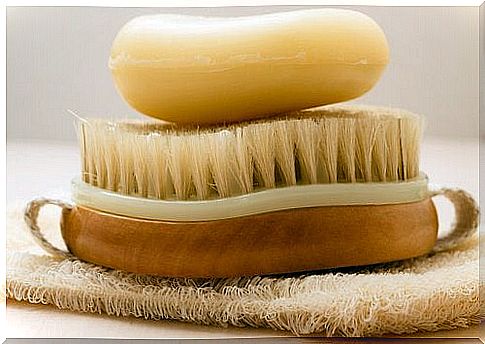 Benefits of dry skin brushing