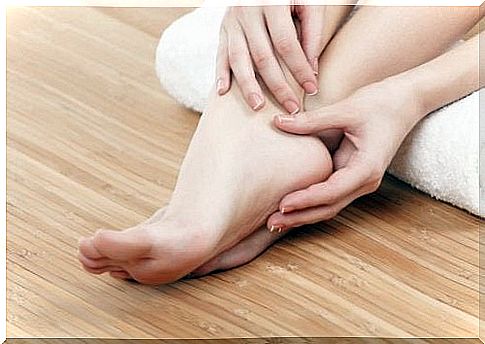 Symptoms of poor blood circulation in the legs