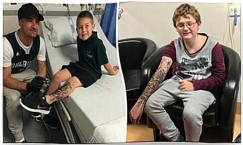 An artist helps sick children with temporary tattoos