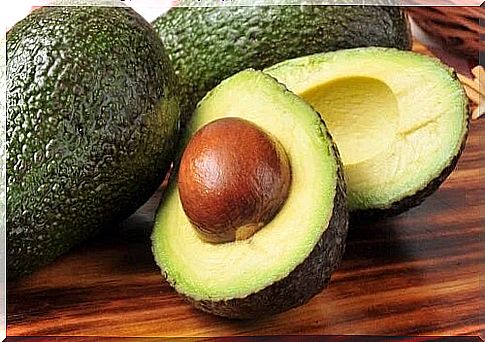 Avocado on the list of anti-inflammatory foods for irritable bowel syndrome