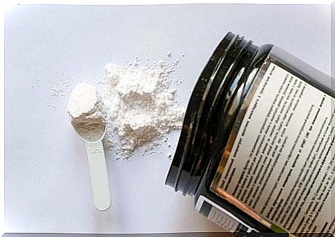 Creatine powder