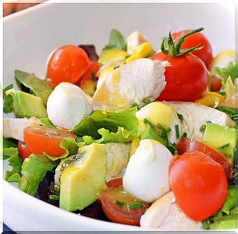 Detoxifying salad that prevents bloating