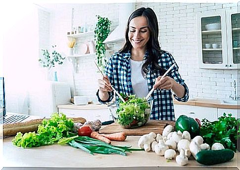 Woman who thinks she can eat a lot of fruits and vegetables