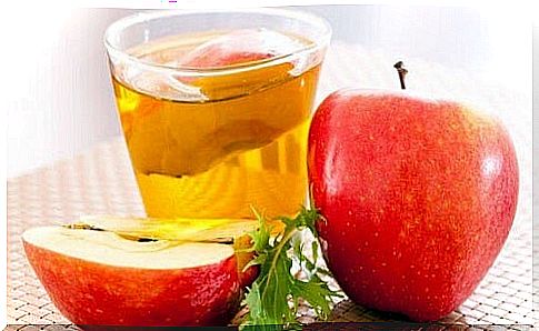 Apple cider vinegar helps you overcome gastroesophageal reflux disease