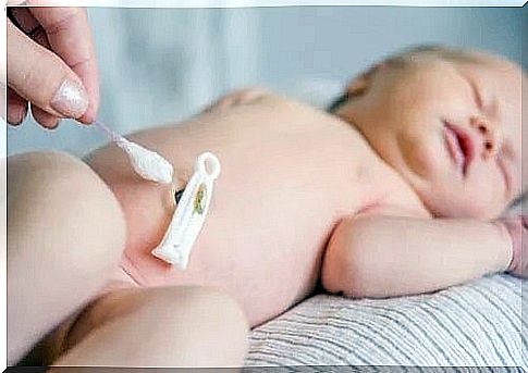 How to take care of your baby's navel