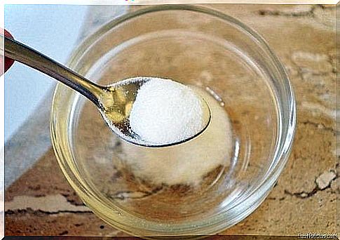 Stain remover such as baking powder