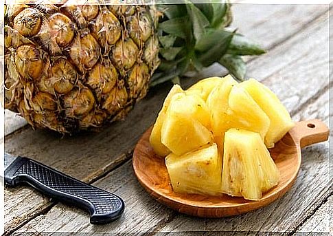 Natural remedies with diced pineapple