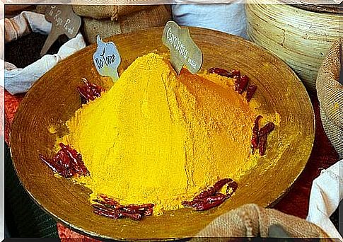 Use for turmeric as a medicinal drink