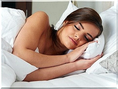 The importance of a restful sleep in the connection between stress and hyperthyroidism 